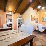 Cascina Manzo Villa *
