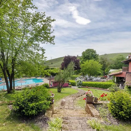 فيلة Cascina Manzo *