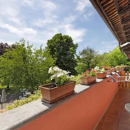 Cascina Manzo * دولياني