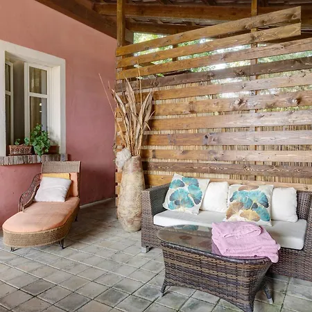 فيلة Cascina Manzo