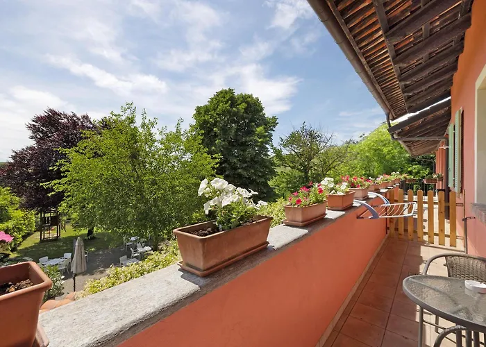 Cascina Manzo * دولياني